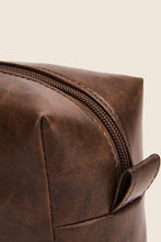 Carregar imagem no visualizador da galeria, PU Leather Makeup Bag
