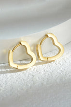 Carregar imagem no visualizador da galeria, Heart Stainless Steel Earrings
