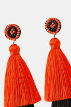 Carregar imagem no visualizador da galeria, Baeds Detail Triple Layered Tassel Earring
