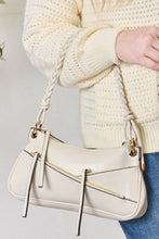 Carregar imagem no visualizador da galeria, SHOMICO Braided Strap Shoulder Bag
