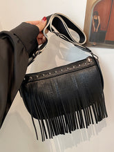 Carregar imagem no visualizador da galeria, PU Leather Fringe Studded Crossbody Bag
