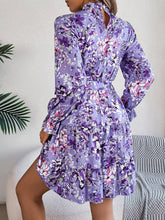 Carregar imagem no visualizador da galeria, Printed Mock Neck Flounce Sleeve Mini Dress
