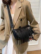 Carregar imagem no visualizador da galeria, PU Leather Fringe Studded Crossbody Bag
