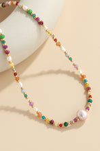 Carregar imagem no visualizador da galeria, Multicolored Bead Necklace
