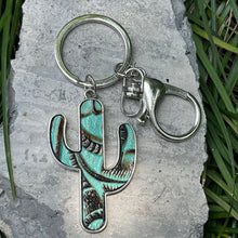 Carregar imagem no visualizador da galeria, Cactus Shape Key Chain
