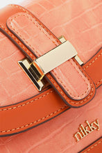 Carregar imagem no visualizador da galeria, Nicole Lee USA Croc Embossed Crossbody Bag
