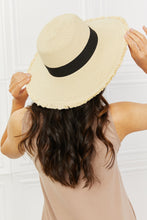 Carregar imagem no visualizador da galeria, Fame Time For The Sun Straw Hat
