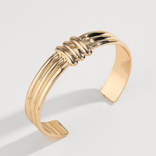 Carregar imagem no visualizador da galeria, Gold-Plated Alloy Cuff Bracelet
