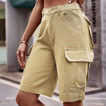 Carregar imagem no visualizador da galeria, Denim Cargo Shorts with Pockets
