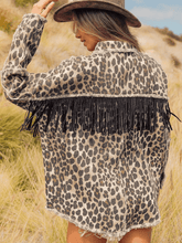 Carregar imagem no visualizador da galeria, Leopard Fringe Detail Collared Neck Denim Jacket
