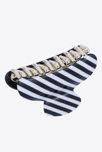 Carregar imagem no visualizador da galeria, Striped Claw Clip
