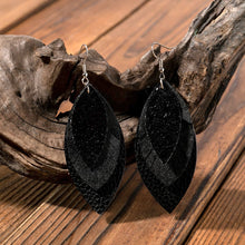 Carregar imagem no visualizador da galeria, PU Leather Drop Earrings
