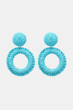 Carregar imagem no visualizador da galeria, Round Shape Raffia Grass Dangle Earrings
