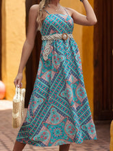 Carregar imagem no visualizador da galeria, Printed Spaghetti Strap Midi Dress
