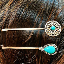 Carregar imagem no visualizador da galeria, Turquoise Alloy Hairpin
