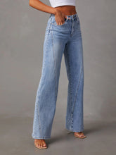 Carregar imagem no visualizador da galeria, High Waist Straight Jeans with Pockets
