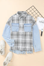 Carregar imagem no visualizador da galeria, Plaid Pocketed Snap Down Denim Jacket
