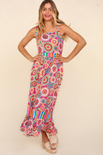 Carregar imagem no visualizador da galeria, Haptics Full Size Crochet Sleeveless Maxi Dress with Side Pockets
