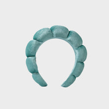 Carregar imagem no visualizador da galeria, Velvet Cloud Suede Headband
