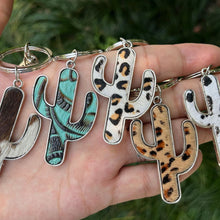 Carregar imagem no visualizador da galeria, Cactus Shape Key Chain
