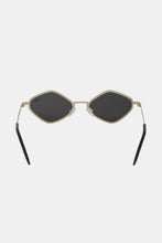 Carregar imagem no visualizador da galeria, Nicole Lee USA Metal Frame Geometric Sunglasses
