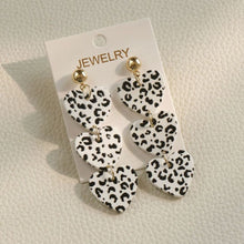 Carregar imagem no visualizador da galeria, Acrylic Stainless Steel Dangle Earrings
