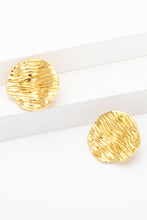 Load image into Gallery viewer, 18K Gold-Plated Textured Stud Earrings
