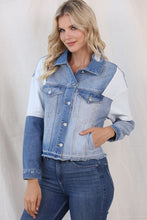 Carregar imagem no visualizador da galeria, Color Block Distressed Button Up Denim Jacket
