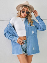 Carregar imagem no visualizador da galeria, Distressed Raw Hem Dropped Shoulder Denim Jacket
