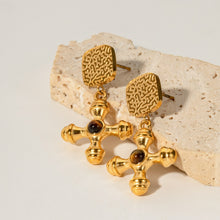 Carregar imagem no visualizador da galeria, Gold-Plated Stainless Steel Cross Shape Earrings
