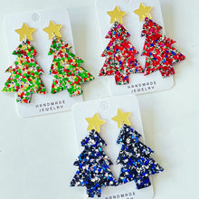 Carregar imagem no visualizador da galeria, Christmas Tree Acrylic Dangle Earrings
