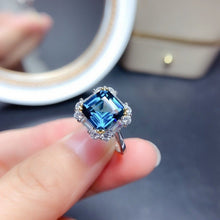 Carregar imagem no visualizador da galeria, Square Shape Artificial Gemstone Platinum-Plated Ring
