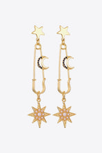 Carregar imagem no visualizador da galeria, Inlaid Pearl Star and Moon Drop Earrings
