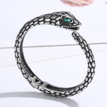 Carregar imagem no visualizador da galeria, Rhinestone Stainless Steel Snake Shape Bracelet
