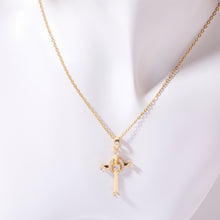 Carregar imagem no visualizador da galeria, Stainless Steel Inlaid Zircon Cross Necklace
