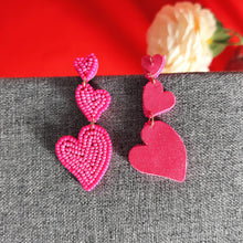 Carregar imagem no visualizador da galeria, Bead Stainless Steel Heart Dangle Earrings
