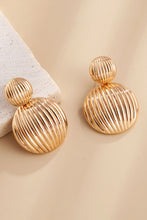 Carregar imagem no visualizador da galeria, Zinc Alloy Ribbed Earrings
