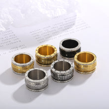 Carregar imagem no visualizador da galeria, Inlaid Rhinestone Stainless Steel Ring
