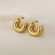 Carregar imagem no visualizador da galeria, Stainless Steel C-Hoop Earrings
