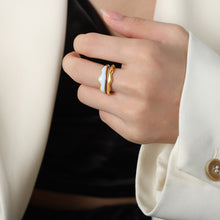 Carregar imagem no visualizador da galeria, 18K Gold-Plated Open Ring
