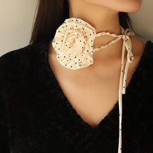 Carregar imagem no visualizador da galeria, Polka Dot Camellia Flower Tie Choker Necklace
