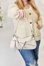 Carregar imagem no visualizador da galeria, SHOMICO Braided Strap Shoulder Bag
