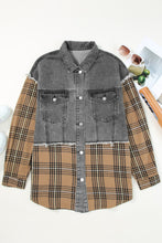 Carregar imagem no visualizador da galeria, Plaid Raw Hem Button Up Denim Jacket
