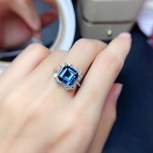 Carregar imagem no visualizador da galeria, Square Shape Artificial Gemstone Platinum-Plated Ring
