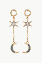 Carregar imagem no visualizador da galeria, Inlaid Rhinestone Star and Moon Drop Earrings
