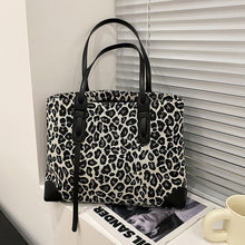 Load image into Gallery viewer, PU Leather Printed Medium Tote Bag
