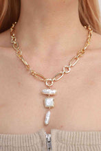 Carregar imagem no visualizador da galeria, Freshwater Pearl Chunky Chain Necklace
