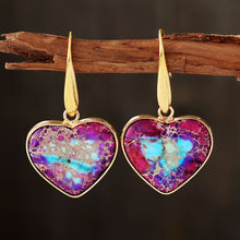 Carregar imagem no visualizador da galeria, Natural Stone Heart Drop Earrings
