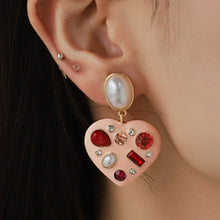 Carregar imagem no visualizador da galeria, Heart Alloy Dangle Earrings
