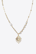 Carregar imagem no visualizador da galeria, Evil Eye Pendant Pearl Stainless Steel Necklace
